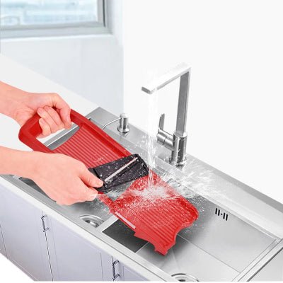 cuisine mandoline rouge lavable
